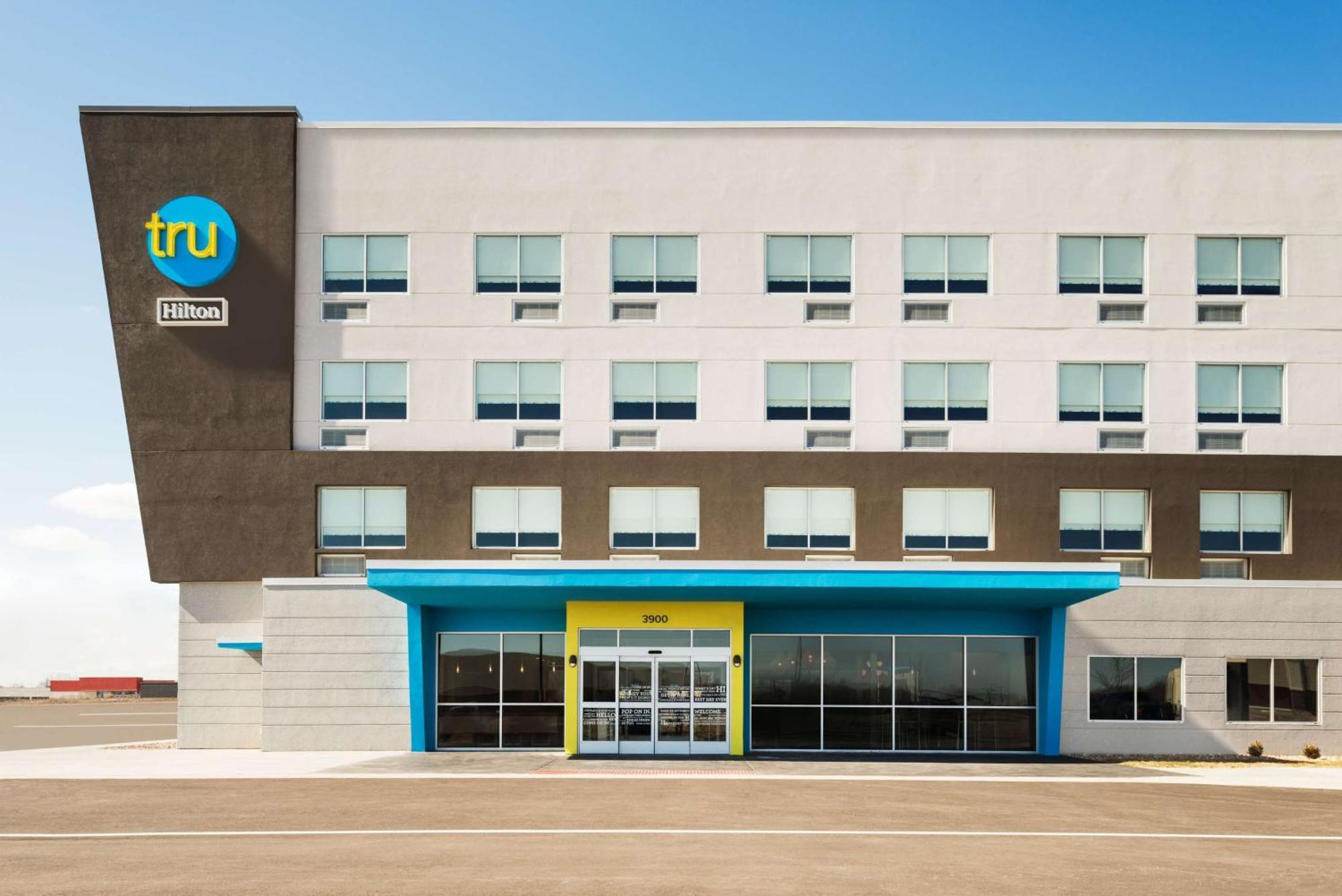 Hotel Tru By Hilton Cedar Rapids Westdale Exterior foto
